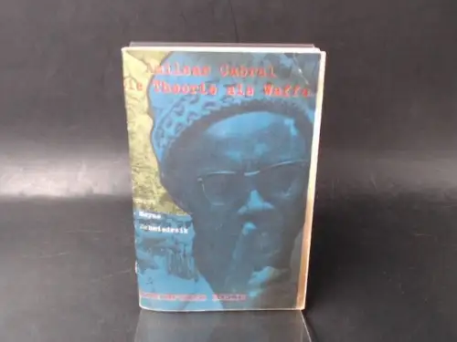 Cabral, Amilcar: Die Theorie als Waffe. Vorwort: Peter Meyns und Wolfgang Schwiedrzik. Hrsg. von G. A. Petermann. [Kleine Revolutionäre Bibliothek, Bd. 4]. 