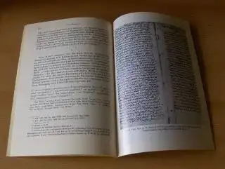 Kresten, Otto: DER SOGENANNTE "ABSETZUNGSVERMERK" DES PATRIARCHEN IOANNES XIV. KALEKAS IM PATRIARCHATSREGISTER VON KONSTANTINOPEL (COD. VIND. HIST. GR. 47, F. 116v). Mit 2 Tafeln. Sonderdruck - Estratto - Extraits - Tire a part aus BYZANTIOS Festschrift f