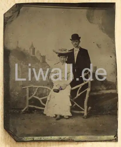 Ferrotypie "Paar auf Bank"