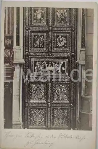 Tür zur Sakristei in der Nikolaikirche zu Hamburg