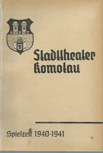 Komotau. - Stadttheater Komotau. - Konvolut von 2 Programmheften des Stadttheaters Komotau in Bühnenblätter des Theaters der Stadt Komotau. Spielzeit 1940/41, Heft 2 und 5. Mit den Besetzungszetteln zu &#039;Das Todeslied&#039;, Schauspiel von Zdenko v...