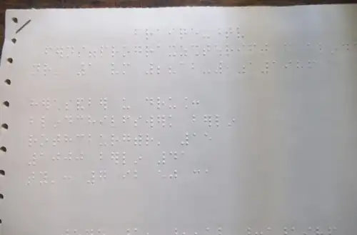 Braille TV. - Blindenhilfswerk Berlin. - Jürgen Lubnau (Herausgeber). - Ohne Titel [Braille TV]. Fernsehzeitschrift für Blinde und Sehbehinderte. 2 Hefte.