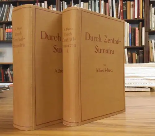 Sumatra.   Maass, Alfred: Durch Zentral Sumatra. Komplett mit 6 Teilen in 2 Büchern: 1. Buch ( in zwei Teilen): I. Teil: Reisebericht. Erlebnisse.. 