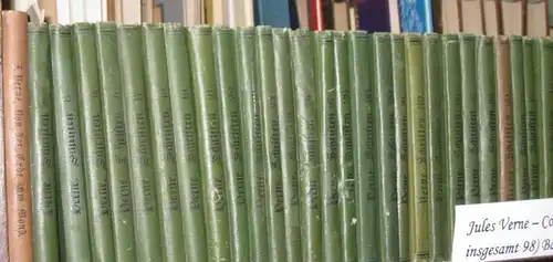 Verne, Jules: Collection Verne. Konvolut mit 62 ( von insgesamt 98 Bänden). Enthalten sind: Bd. 1: Von der Erde zum Mond / Bd. 2: Reise.. 