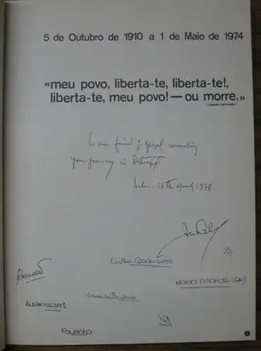 Portugiesische Nelkenrevolution.   Orlando Neves (Redaktion) / Guimaraes, Sergio (Layout) / Abel Fonseca, Alberto Gouveia, Alfredo Cunha, CIDAC, Eduardo Gageiro, Fernando Baião, Francisco Ferreira.. 