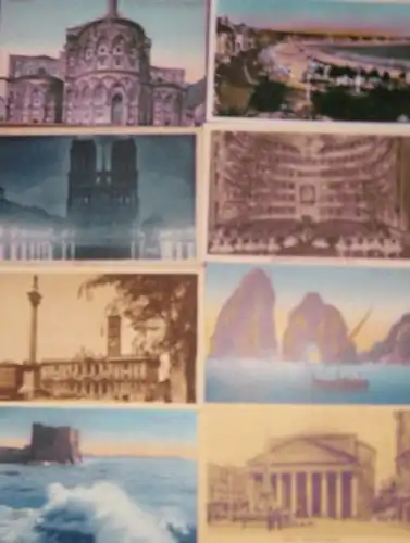 Postkartenalbum mit 177 Karten- teils s/w, teils coloriert- vorwiegend Italien und Frankreich