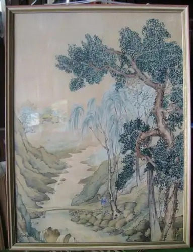 Kresta, Grete ( 1889 - 1971 ): Unbetitelt. Asiatische Flußlandschaft mit Bäumen und Felsvorsprüngen, im Hintergrund einige kleine Häuser, am Ende einer schmalen Brücke ein Lastenträger mit einem Kegelhut. 