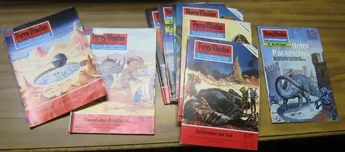 Perry Rhodan. - K. H. Scheer / Clark Darlton u. a: Perry Rhodan. - Vollständige Reihe der Hefte 448 - 549, beigegeben sind die Hefte 437 - 441 sowie 445 und 446. 