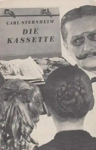 Programmheft zu: Die Kasette. Spielzeit: 1967/68, Premiere am 16. Mai 1968. Regie: Horst Drinda.  Bühnenbild und Kostüm: Heinrich Kilger. Dramaturgie: Kurt Seeger / Ilse.. 