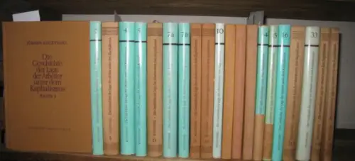 Kuczynski, Jürgen: Die Geschichte der Lage der Arbeiter unter dem Kapitalismus. Lückenlose Folge der Bände 1   16 in 17 Büchern (mit den Teilbänden.. 