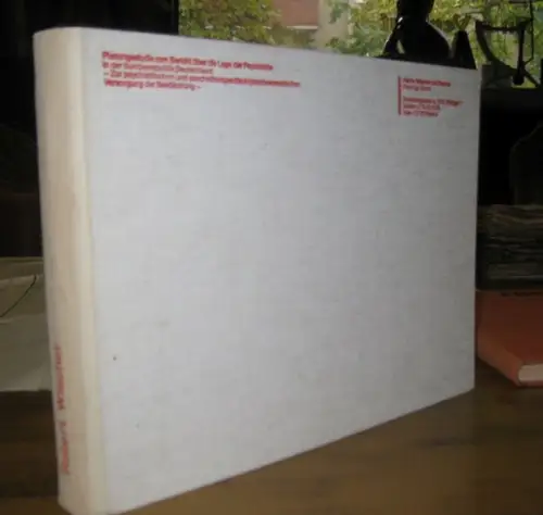 Heinle, Wischer und Partner Planungs GmbH, Stuttgart (Hrsg.) Robert Wischer, Martin Wagner, Claus Dreyer u.a: Planungsstudie zum Bericht über die Lage der Psychiatrie in der.. 