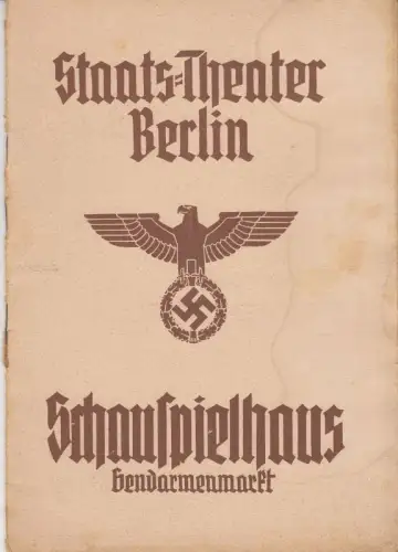 Programmheft zu: Der goldne Dolch. Schauspiel von Paul Apel.   Erstaufführung: Sonnabend, 12. Oktober 1940.   Inszenierung: Karlheinz Stroux.   Bühnenbilder: Rochus.. 