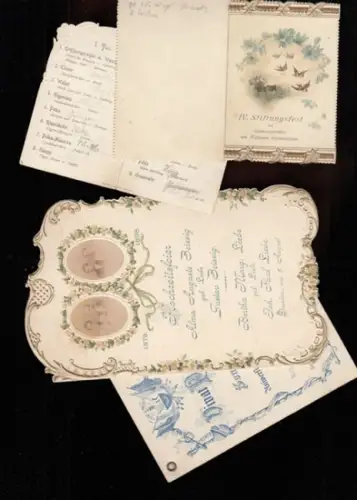 Tanzkarten. - Wettin, 2 Tanzkarten: IV. Stiftungsfest des Gesangsvereins am Wettiner Gymnasium, 15. September 1894 / Schulbla  des Wettiner Gymnasium, 10. Januar 1895. - mit 2 Beigaben, siehe Anmerkung