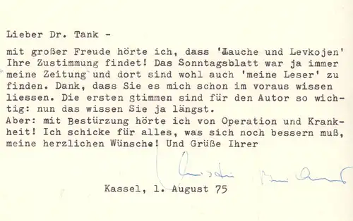 Brückner, Christine (1921-1996), dt. Schriftstellerin: Maschinengeschriebene Postkarte mit eigenhändiger Unterschrift. Kassel, 1. August 75. 