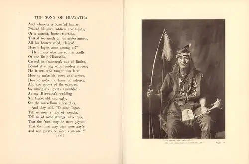 Longfellow, Henry Wadsworth: The Song of Hiawatha. (Foreword by  Frank W. Gunsaulus. Illustrations of Wa-ya-ga-mug and the Indian players from photographs by Grace C. Horn). (Players' edition). 