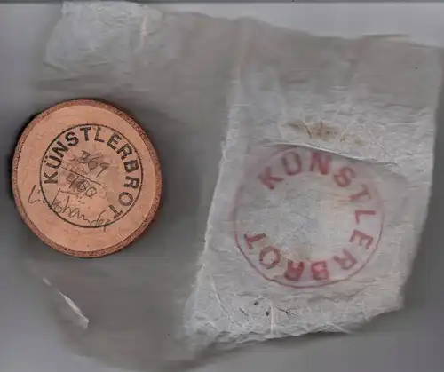 Linkshänder, Heini: Künstlerbrot. [Kunstobjekt]. 