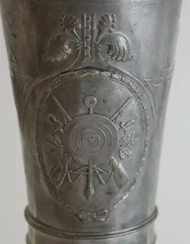 Schützenpokal Schützenfest um 1900 Zinn Jugenstilpokal mit Ornamenten sf