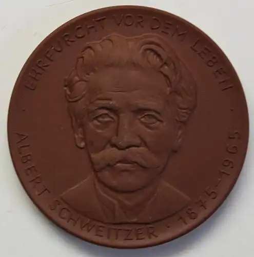 Medaille Albert Schweizer um 1970 Porzellan Meißen Deutschland Böttcherstein sf