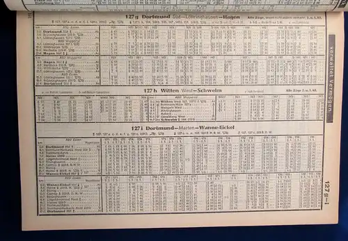 Kursbuch d. Eisenbahn- Luftverkehrverbindungen u.a. in Deutschland um 1930