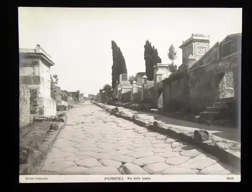 12 Fotografien um 1900 von Pompei Edizione inalterabile am