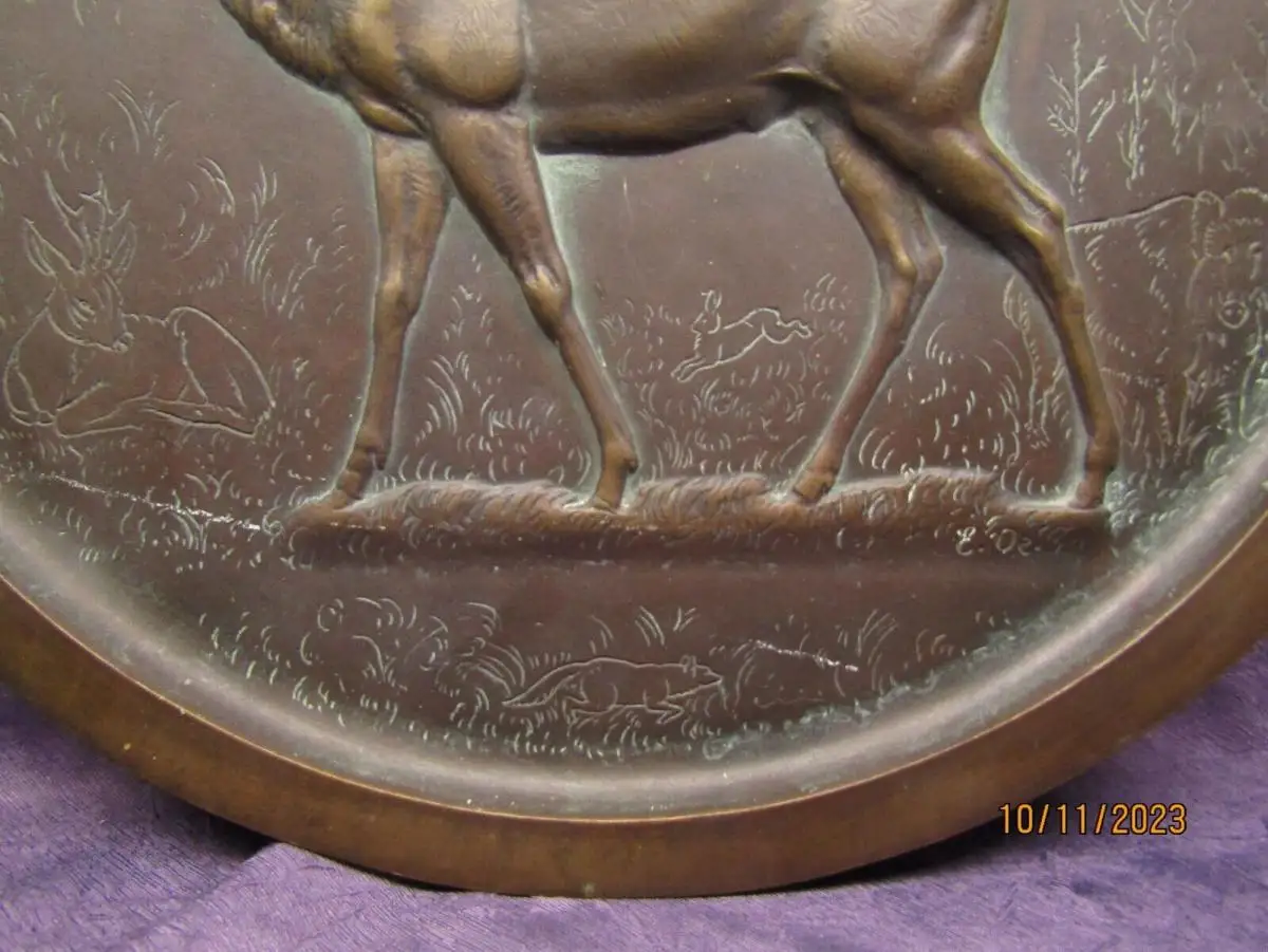 Oehme Erich Bronze Relief Teller mit Hirsch Lauchhammer Kunstgießerei 41,5 cm 3