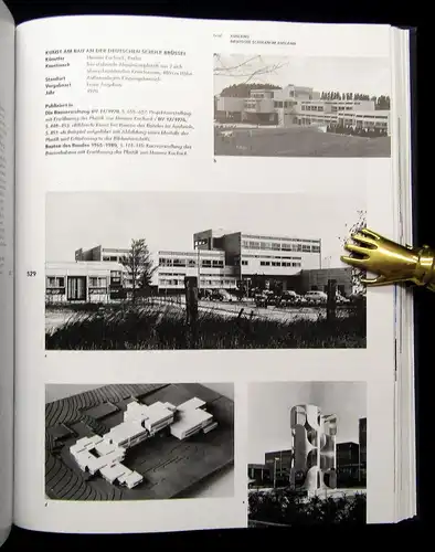 Plessen Bauten des Bundes 1949- 1989 2019 Or.SU Architekturkritik Wahrnehmung