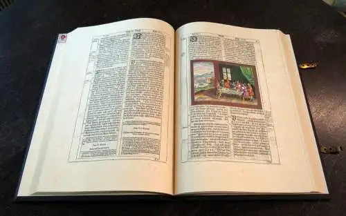 Faksimile-Exklusivedition 1630 Die fünf Bücher Mose und das Buch Josua 2005
