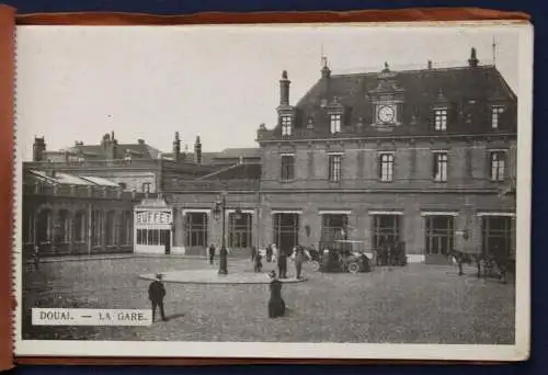 12 Ansichtskarten Postkarten Douai um 1920 Frankreich Fotografie Landeskunde sf