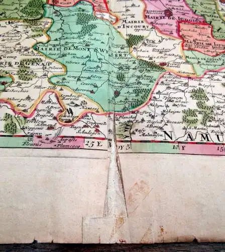 Karte koloriert Du Duche De Brabant qui comprend les Quartiers Brusselles 1696