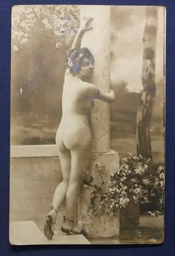 Fotopostkarte Ansichtskarte "Frau" um 1910 Akt Erotik Erotika original sf