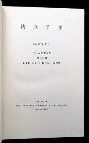 SSUN-DS` Traktat über die Kriegskunst 1957 im Or. Schuber Geschichten Militaria