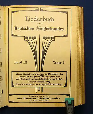 Liederbuch des deutschen Sängerbundes 3Bde. in 1 Buch Tenor o.J. mb