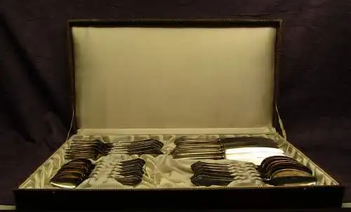 12 Personen-Essbesteck Jugendstil "Rosenmuster" "Röschen" Richard Köberlin 40 js