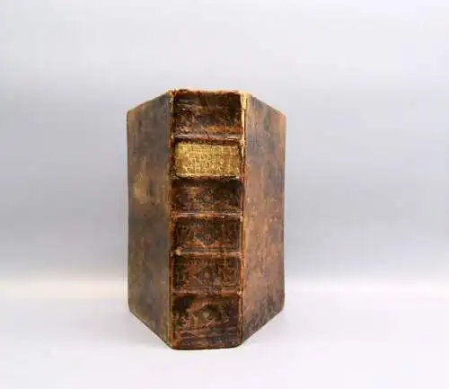 Uebersetzung des Oden des Horaz 5 Teile in 1 Buch 1756 zahlreiche Kupfervignett.