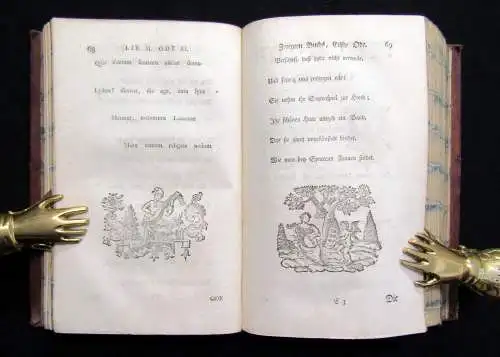 Uebersetzung des Oden des Horaz 5 Teile in 1 Buch 1756 zahlreiche Kupfervignett.