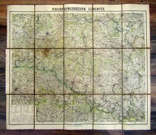 Karte auf Leinen Hech C. Regierungsbezirk Liegnitz 1:300 000 ca.76 x 66 cm
