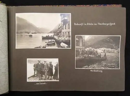 Schlee, Georg Nordlandfahren. Mit der "Monte Sarmiento" 2 Fotoalben 1926