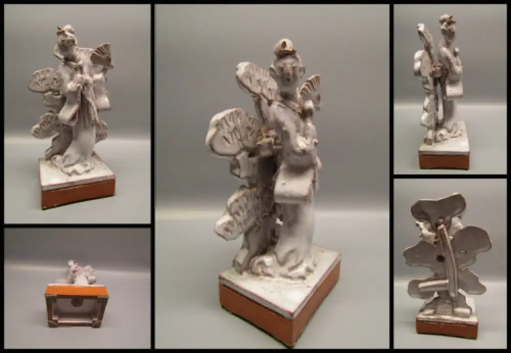 Naumann, Herbert Japanische Geisha. Keramik-Skulptur roter Scherben weiße Glasur 0