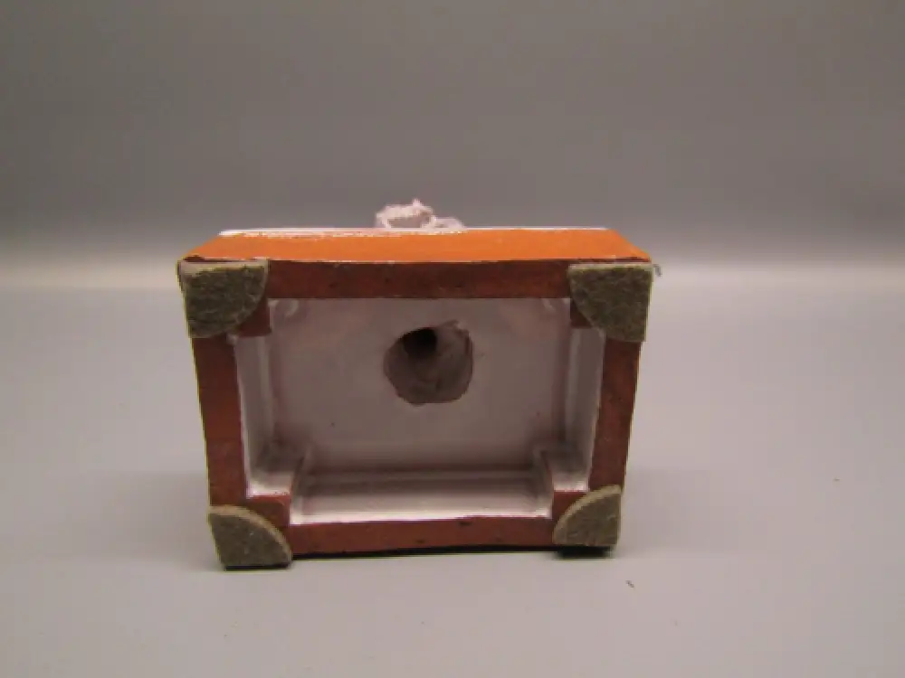 Naumann, Herbert Japanische Geisha. Keramik-Skulptur roter Scherben weiße Glasur 9