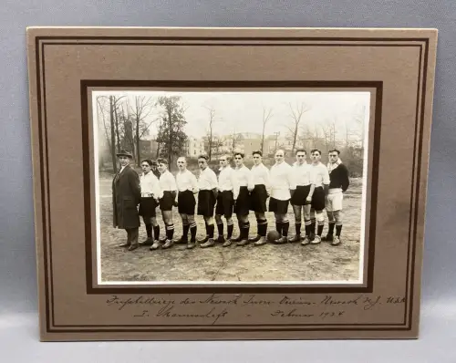 Fussballriege des Newark- Turn- Verein- Newark(New Jersey) 1. Mannschaft 1924