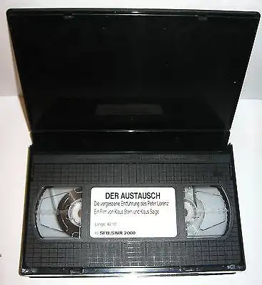 DER AUSTAUSCH  die vergessene Entführung des Peter Lorenz  VHS Kassette ARD *K46