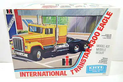ERTL International Transtar 4300 Eagle Truck Modellbausatz 1:25 - Z2 (F18)