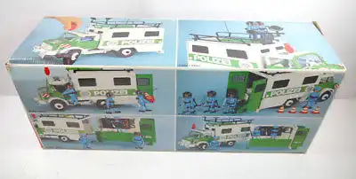 PLAY BIG 2460 Polizeiwagen mit Figuren & Zubehör Fahrzeug 70er mit OVP (F25)