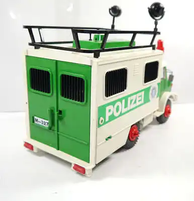 PLAY BIG 2460 Polizeiwagen mit Figuren & Zubehör Fahrzeug 70er mit OVP (F25)