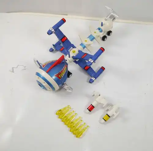CAPTAIN FUTURE 305 077 254 Pb-78 Future Comet Raumschiff ship POPY Popinica *L