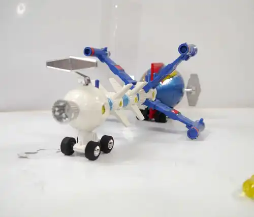 CAPTAIN FUTURE 305 077 254 Pb-78 Future Comet Raumschiff ship POPY Popinica *L