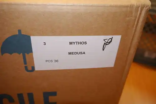 MYTHOS griechischer Götter  36 X Medusa   DE AGOSTINI ca.8 cm  NEU  OVP  (KB)