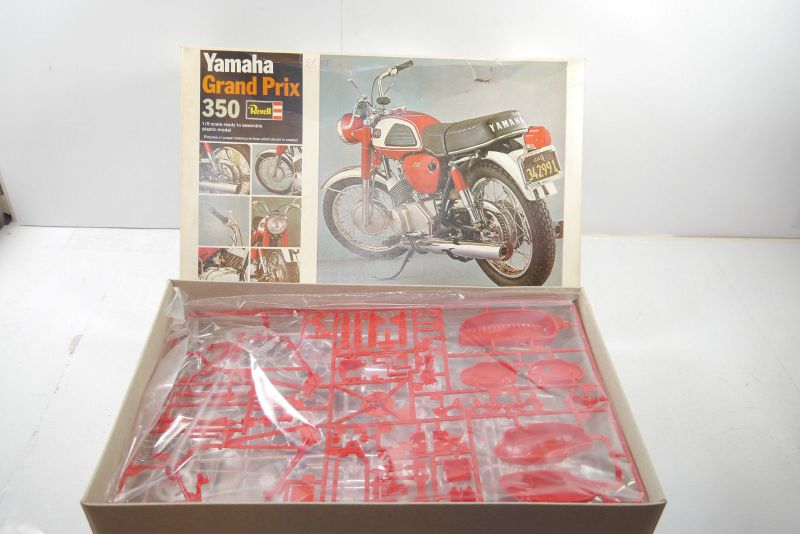 REVELL-H-1225-Yamaha-Grand-