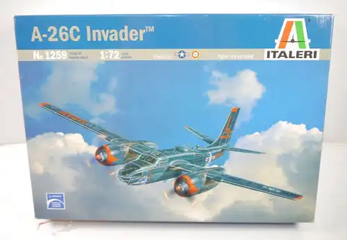 ITALERI 1259 A-26C Invader Flugzeug Plastik Modellbausatz 1:72 (F21)