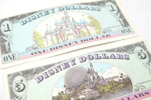 DISNEY DOLLARS 1$ Mickey Mouse 1990 + 5$ Goofy 1991 Dollar AA Series (K51)